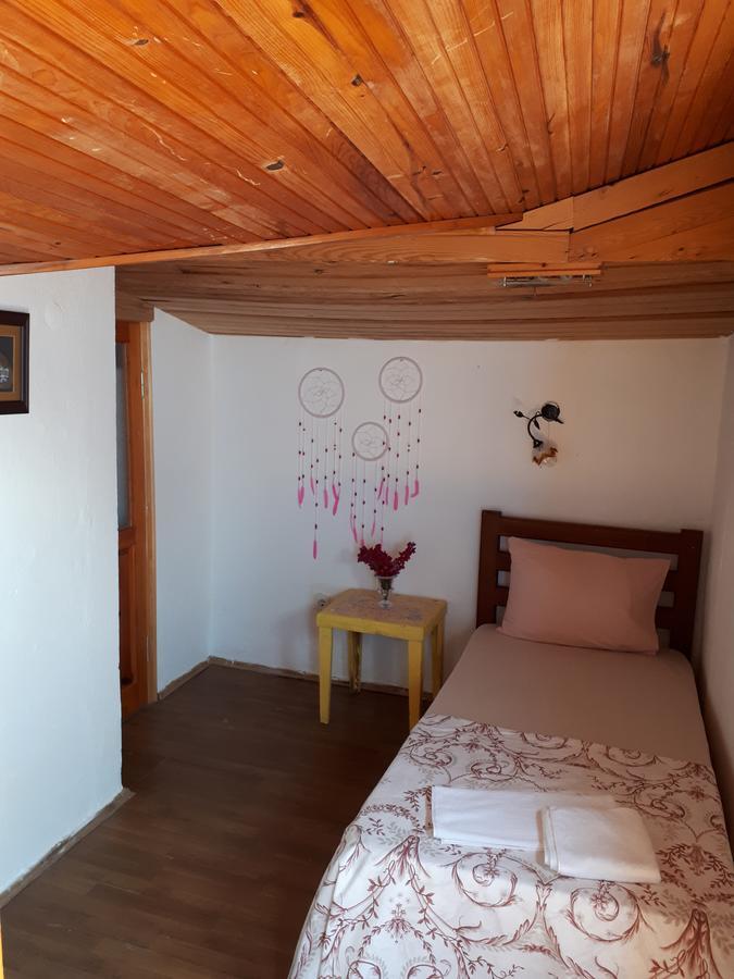 Bozcaada Boutique Bed & Breakfast Exterior photo