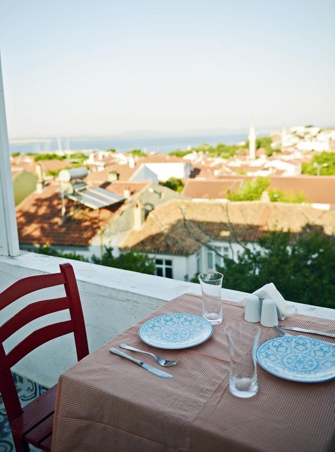 Bozcaada Boutique Bed & Breakfast Exterior photo