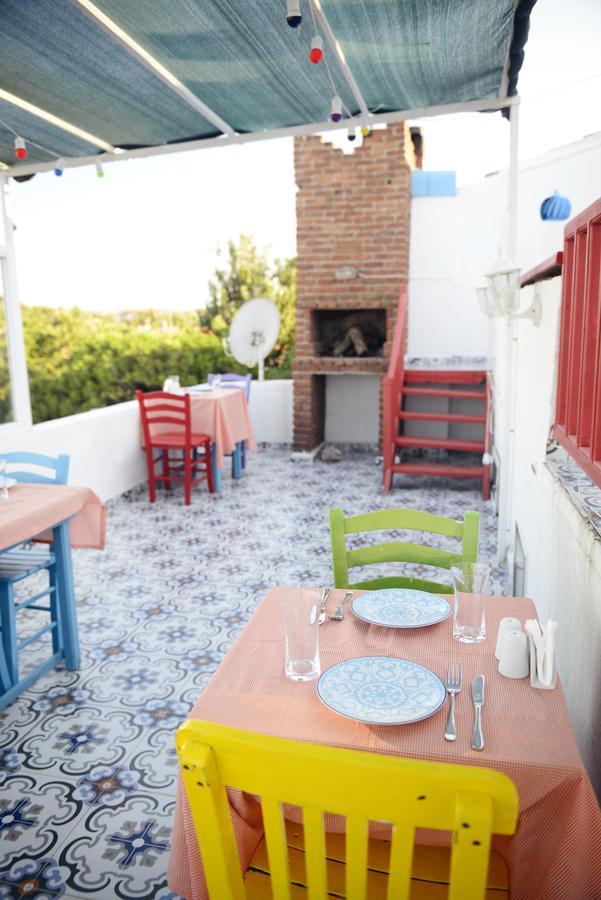 Bozcaada Boutique Bed & Breakfast Exterior photo